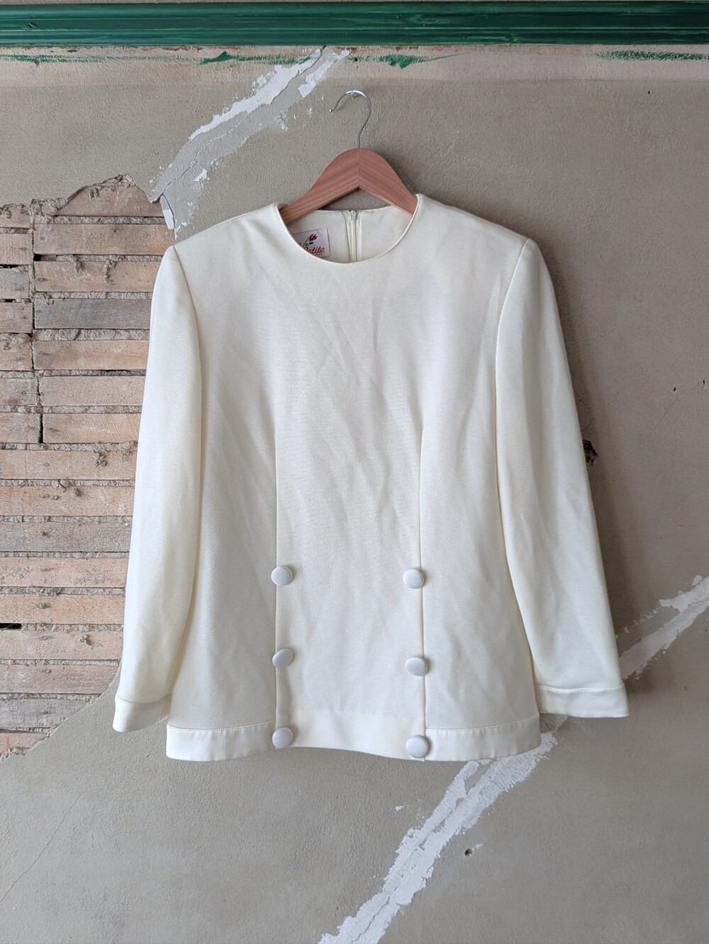 Vintage Ivory Long Sleeve Button-Front Top